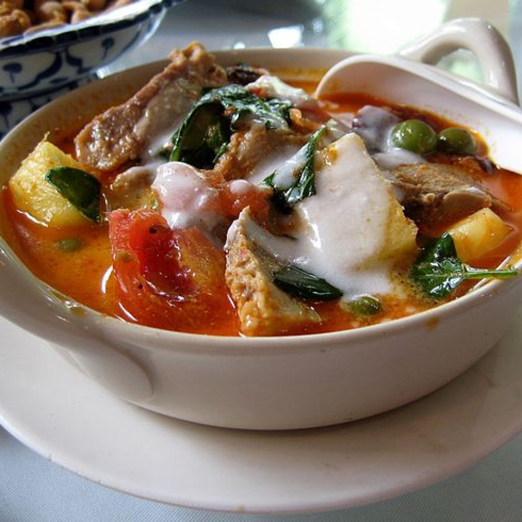 640px Red Roast Duck Curry 1024x1024