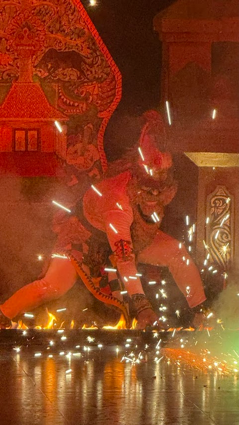 red 3